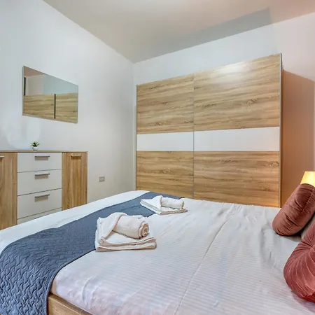 Stylish 2br Meridian In St Julians By 360 Estates * Saint Julian's